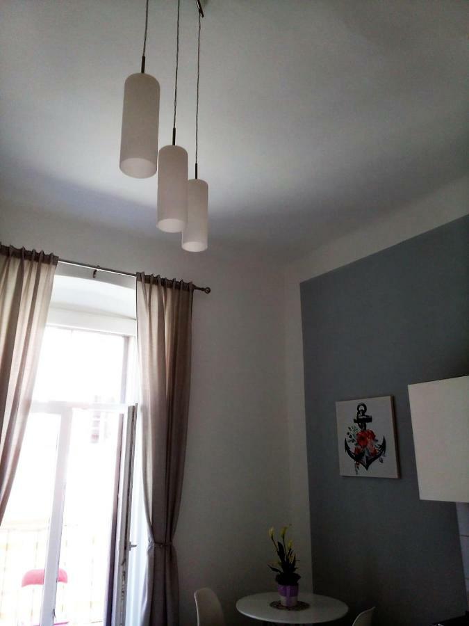 Studio In Pula Center エクステリア 写真